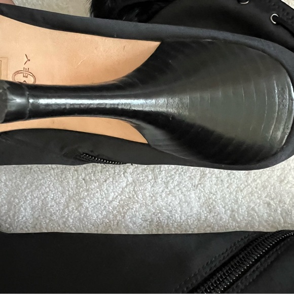 Worn Only Once Joey-O SHORT Fabric and Fur Pom Pom Booties. Gorgeous Boot - Picture 7 of 14